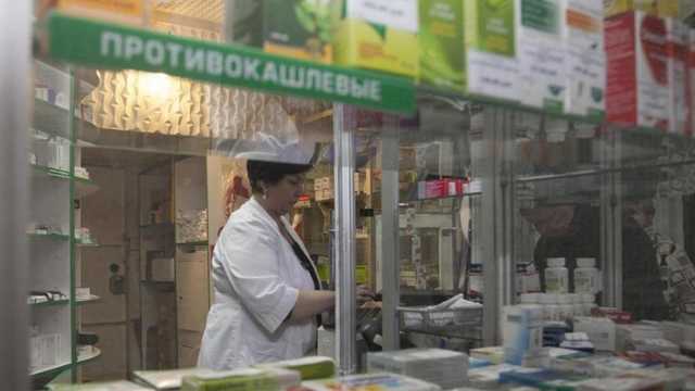 Аптеки в ОРЛО проверяют на наличие масок и дезинфекторов. Нарушителей штрафуют
