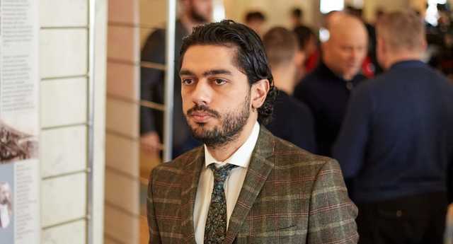 Відеозаписи з “братом Єрмака”: нардеп Лерос прийшов на допит у ДБР