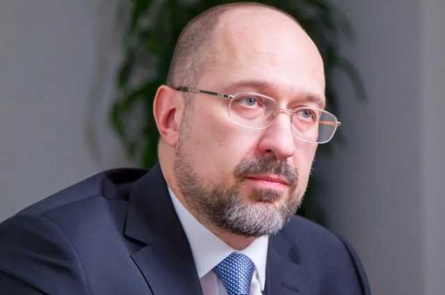 Шмыгаль предполагает ослабление карантина к концу апреля