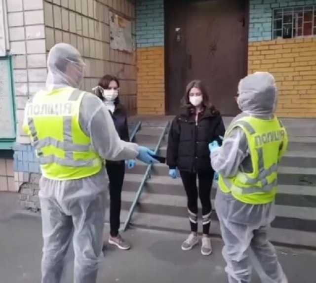 Полиция оштрафовала на 17 тысяч украинку нарушившую самоизоляцию: видео