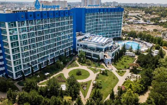 В Крыму отель скрыл правду о госте с СОVID-19: разразился скандал