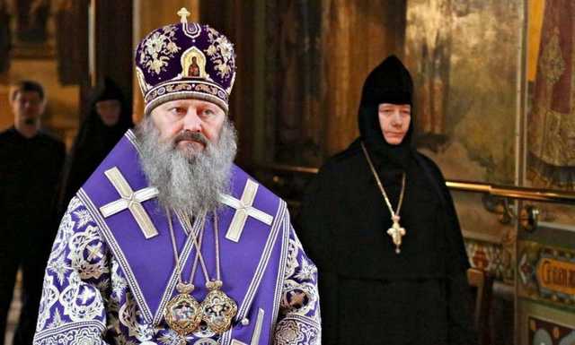 Тест подтвердил коронавирус у настоятеля Киево-Печерской лавры: заразились еще четверо монахов