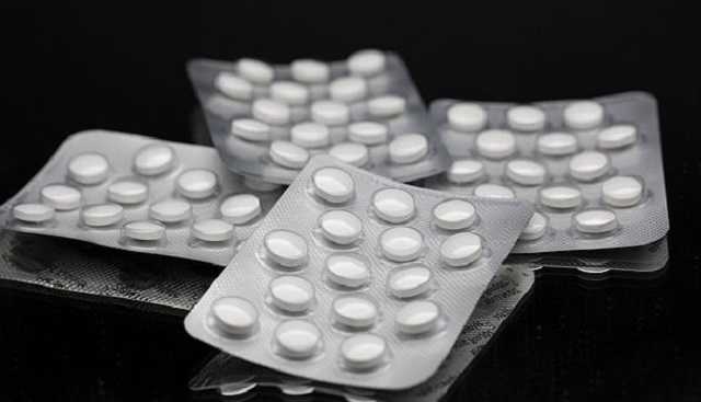 Британцы начали массово скупать гидроксихлорохин от COVID-19: эксперты забили тревогу