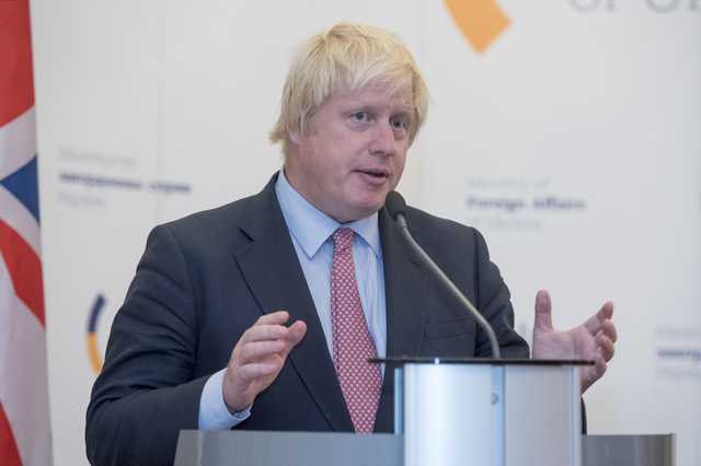 Зеленский заявил, что молится за здоровье Джонсона