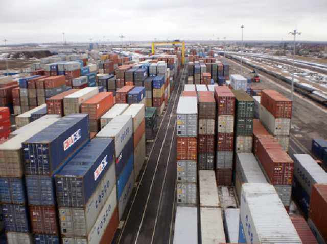 Импорт в Украину с начала года упал на 19,2%