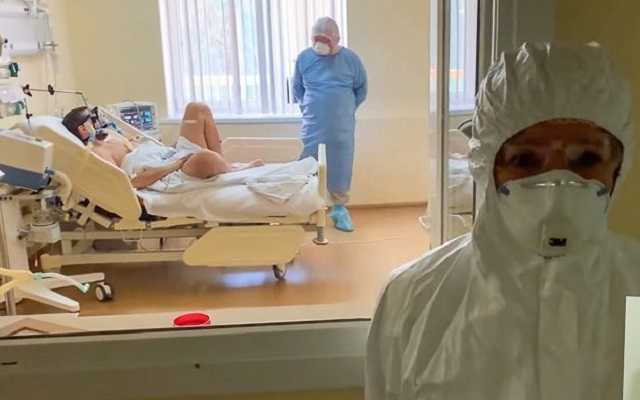 В Испании коронавирусом могли заразиться 70 тыс. медсестер