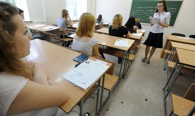 В Украине чиновники начали угрожать образовательной компании за проведение бесплатного теста ВНО