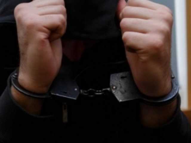 В Днепре два преступника ограбили курьера