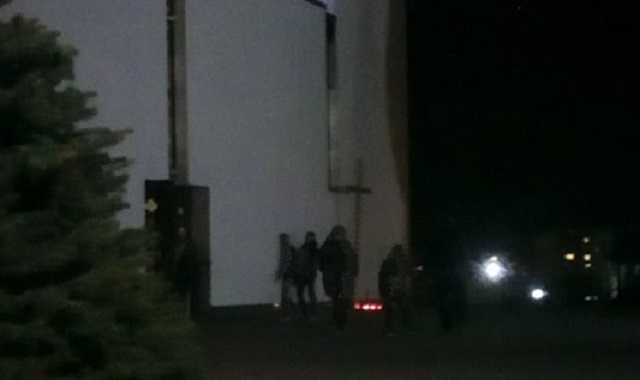 Бо ж плащаниця: у Львові пізно вночі люди таємно проникали до храму