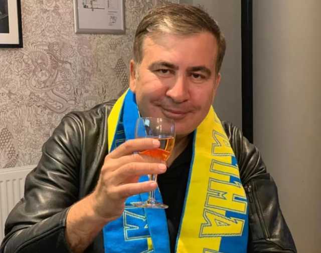 Саакашвили претендует на должность вице-премьера по реформам, - депутат