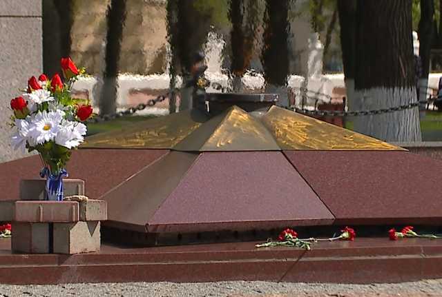 Приезжий из «ЛНР» потушил в России вечный огонь и стал украинцем