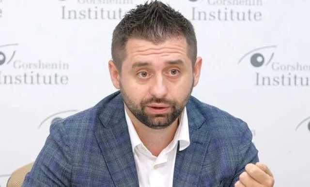 Арахамия пригрозил Грузии проблемами из-за Саакашвили