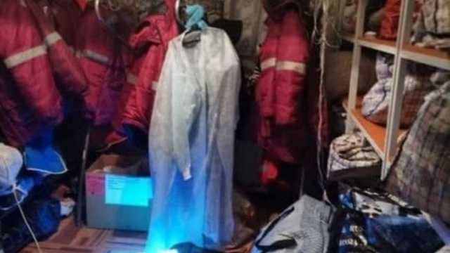В «ЛНР» медикам, показавшим как дезинфицируют одноразовые костюмы обещают отомстить «чиновники»