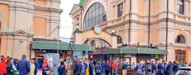 В Одессе в разгар карантина устроили протесты и рванули на кладбища