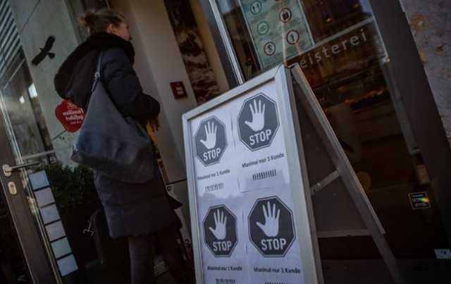 Израиль ослабил карантин: открываются парикмахерские и рестораны