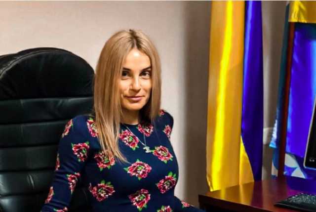 И.о. мэра Украинки Татьяна Кучер нашла лазейку в законе для дальнейшего хищения денег