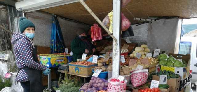 Минздрав назвал условия для возобновления работы рынков