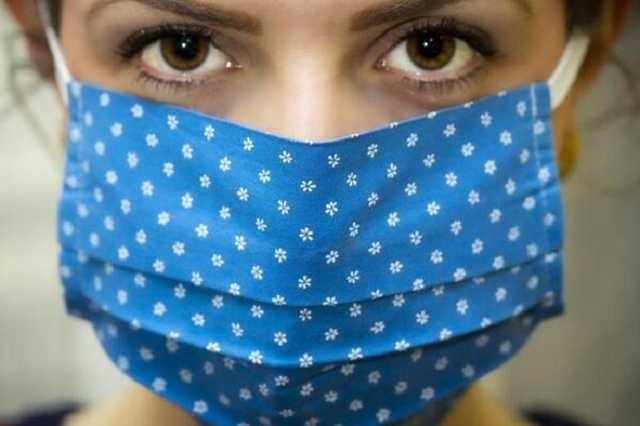 Как носить тканевые многоразовые маски: озвучено главное правило