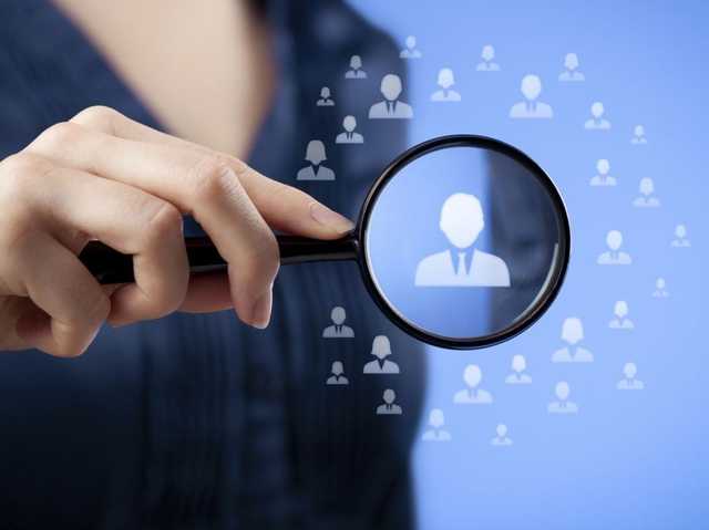 Поиск новых сотрудников заморозили 55,5% ритейлеров, более 66% отмечают ухудшение продаж