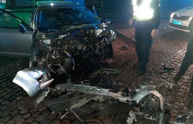 Не была пристегнута: в страшной аварии в Мукачево погибла молодая девушка