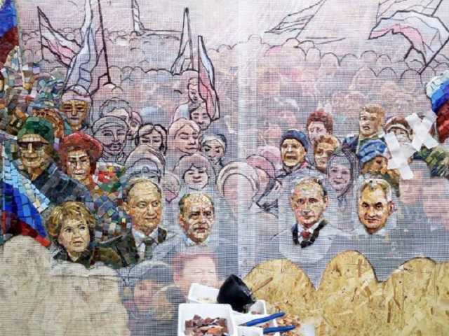 В России в церкви уничтожили мозаику с Путиным