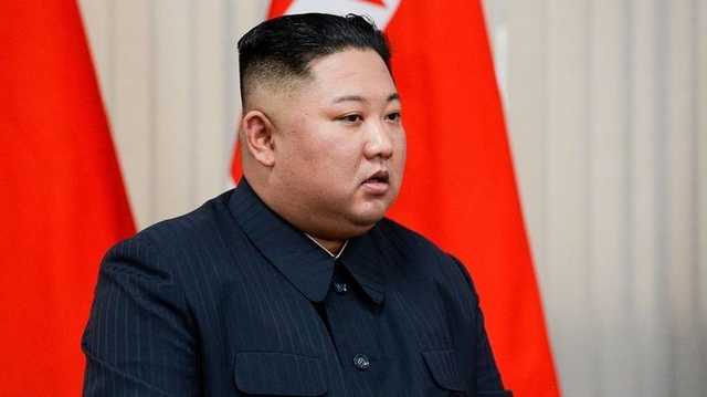 Ким Чен Ын вернулся и закурил