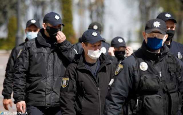 Ослабление карантина в Черкассах: полиция начала проверку на нарушения санитарных норм