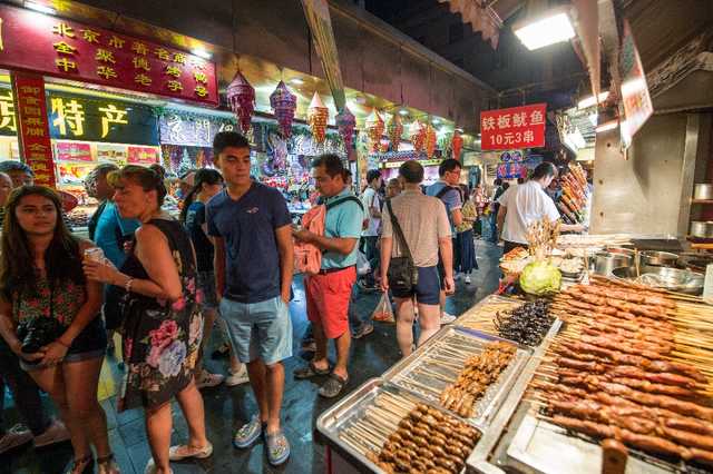 У ВОЗ нет доказательств, что источником коронавируса стал рынок Уханя