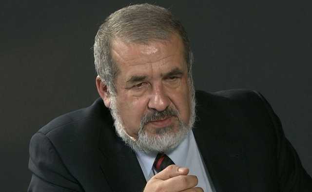 Удар у кримськотатарське серце: Чубаров прокоментував запуск у небо портрета Сталіна