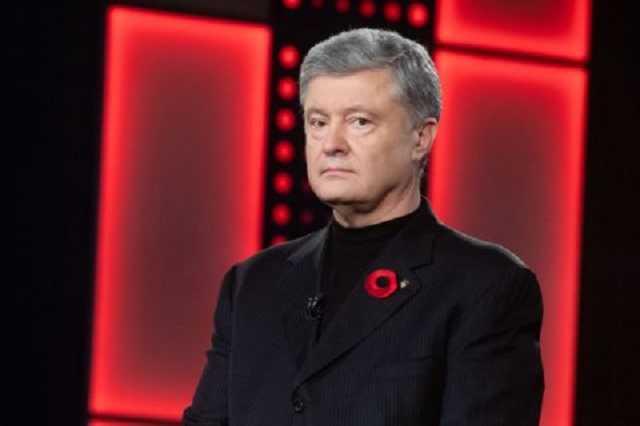 “Важке” депутатство. З початку року Порошенко заробив лише чотирнадцять мільйонів