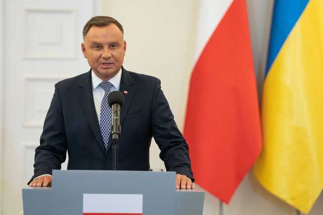 Президент Польши подписал стратегию нацбезопасности, РФ названа главной угрозой