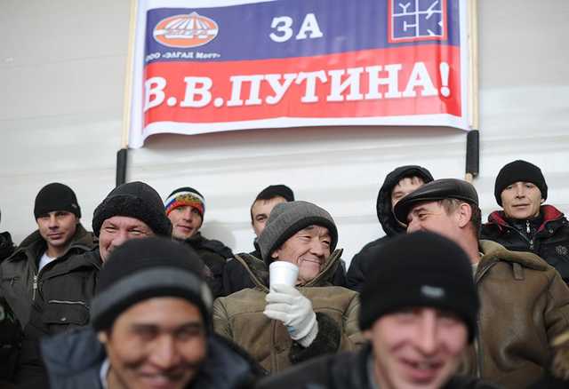 Число безработных россиян увеличилось почти вдвое