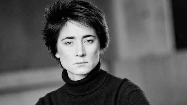 Земфира с "Миротворца" поздравила Вакарчука с 45-летием