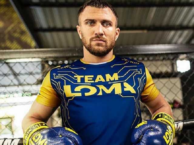 Ломаченко возглавил престижный боксерский рейтинг