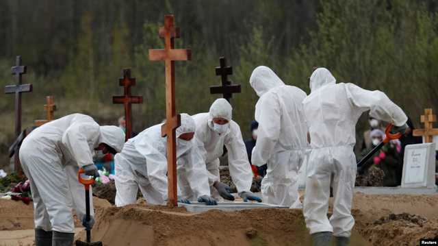 Коронавирус в России: общественное недовольство растет, олигархи затыкают дыры