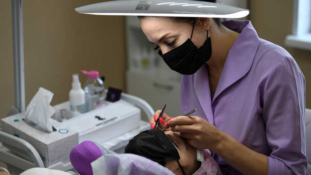 Появились правила работы парикмахерских и салонов красоты во время карантина