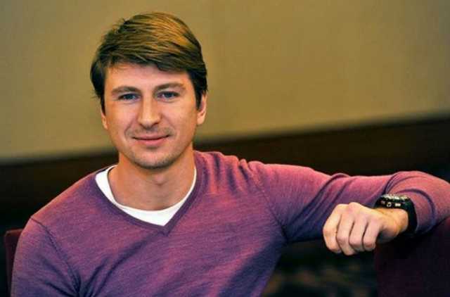 "Могут лишь орать и нести ахинею": Ягудин раскритиковал "показывающий чушь" "Первый канал"