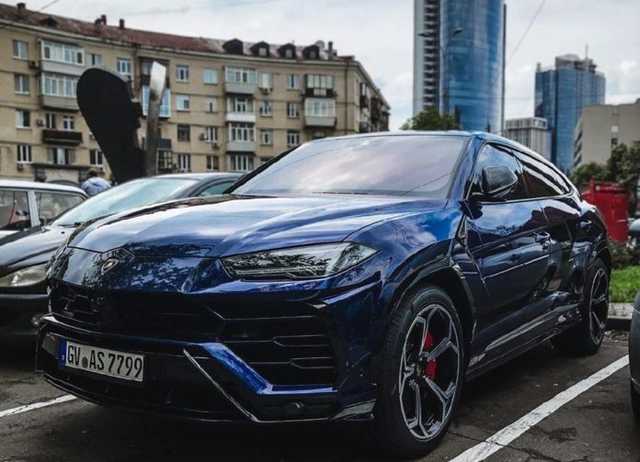 В Украину привезли "евробляху" за $350 тисяч