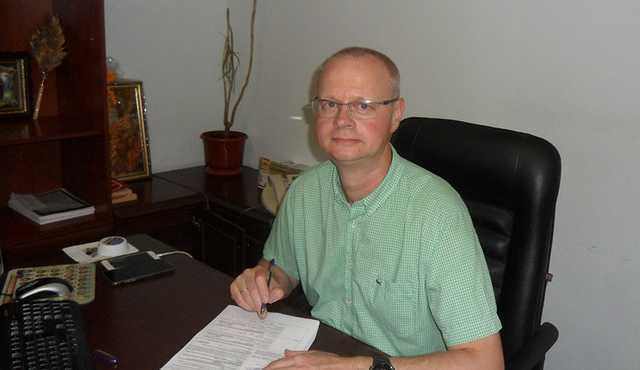 Податковий начальник Володимир Луговський: київський мультимільйонер в житомирському засланні