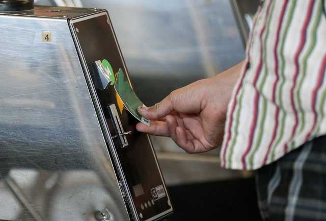 Після відновлення метро у Києві працюватиме без жетонів