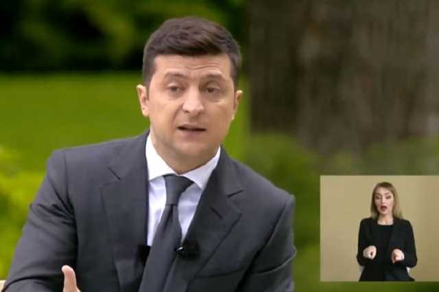 Зеленский о "панибратстве" в кадровых вопросах: ни одного кума не назначу!