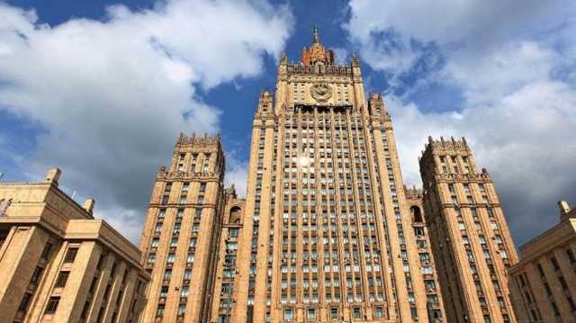 МИД РФ обвиняет Зеленского в "нагнетании напряженности в отношениях с Россией"