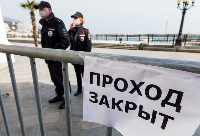 Всем спасибо, все свободны: курортный сезон в Крыму закончился, не начавшись