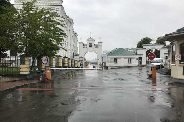Киево-Печерская лавра открылась после вспышки коронавируса