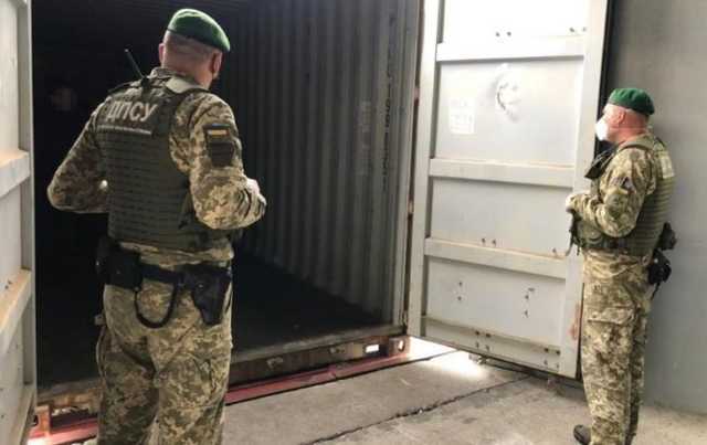 Пограничники изъяли контрабанду сигарет на 69 млн грн