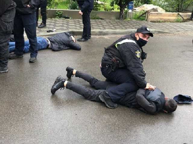 Стрельба в Броварах: количество задержанных увеличилось вдвое