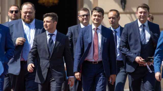 Зе-ребята, вы не охренели?! — нардеп