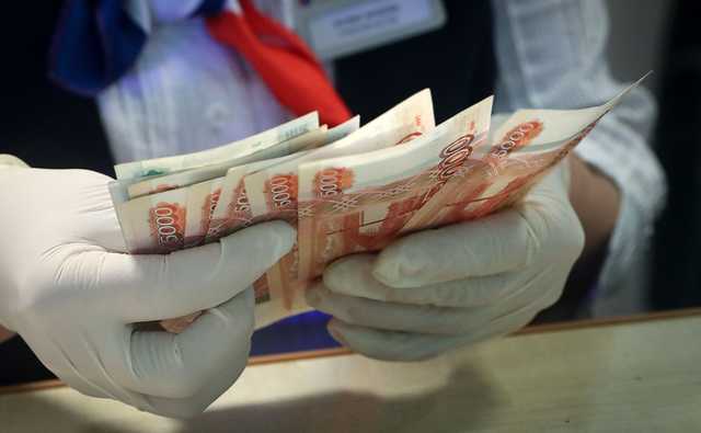 Денег осталось на несколько недель: регионы РФ встречают кризис с пустой казной