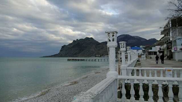 Известный курорт в Крыму залило фекалиями