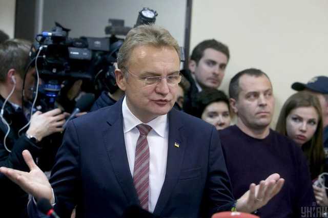 Садовый просит Верховную Раду создать ВСК для расследования "мусорной блокады" Львова